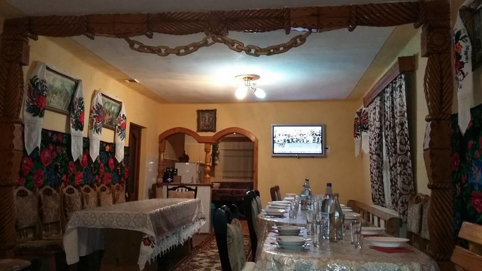 Pensiunea La Gorgan Vadu Izei Exterior photo